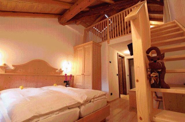 Hotel Fonte Dei Veli Панкия Екстериор снимка